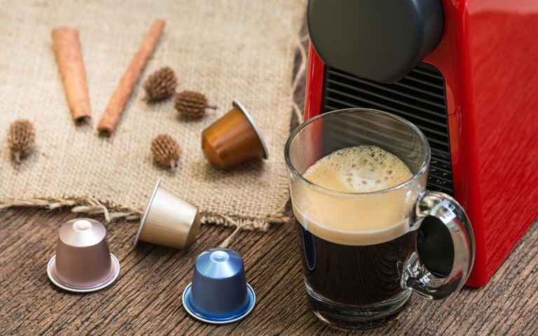 Leia mais sobre a assinatura de cápsula de café compatível com Nespresso.